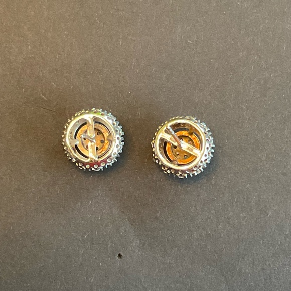 1 Carat Diamond Cluster Earrings - Picture 7 of 9